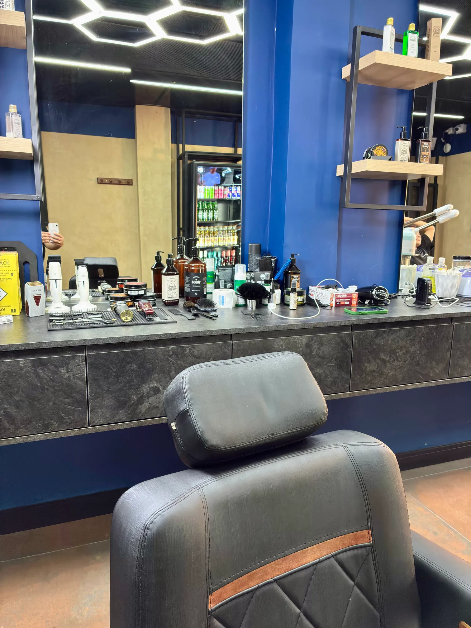 Salao | Espaço 932 Services - Barbearia Premium em Curitiba - Corte e Barba Premium