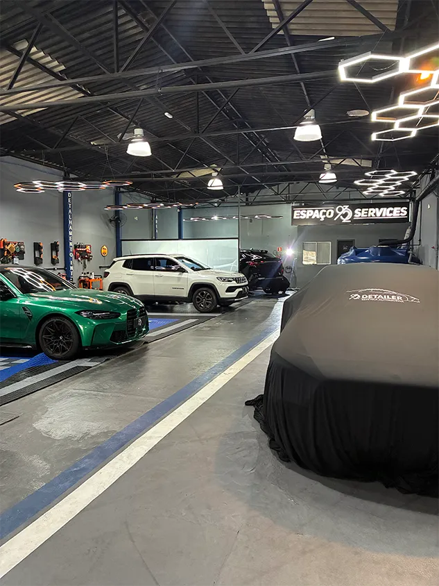 Barbearia e Estética Automotiva em Curitiba | Espaço 932 Services