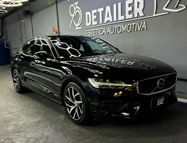 Carro BMW preto